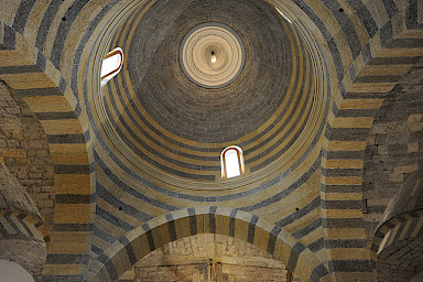 Beyler Mosque interior - polychrome limestone architecture