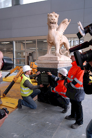 Assembly of the Tablet