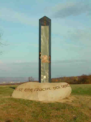 Milleniumsstele, Unterbergern, Bäckerberg